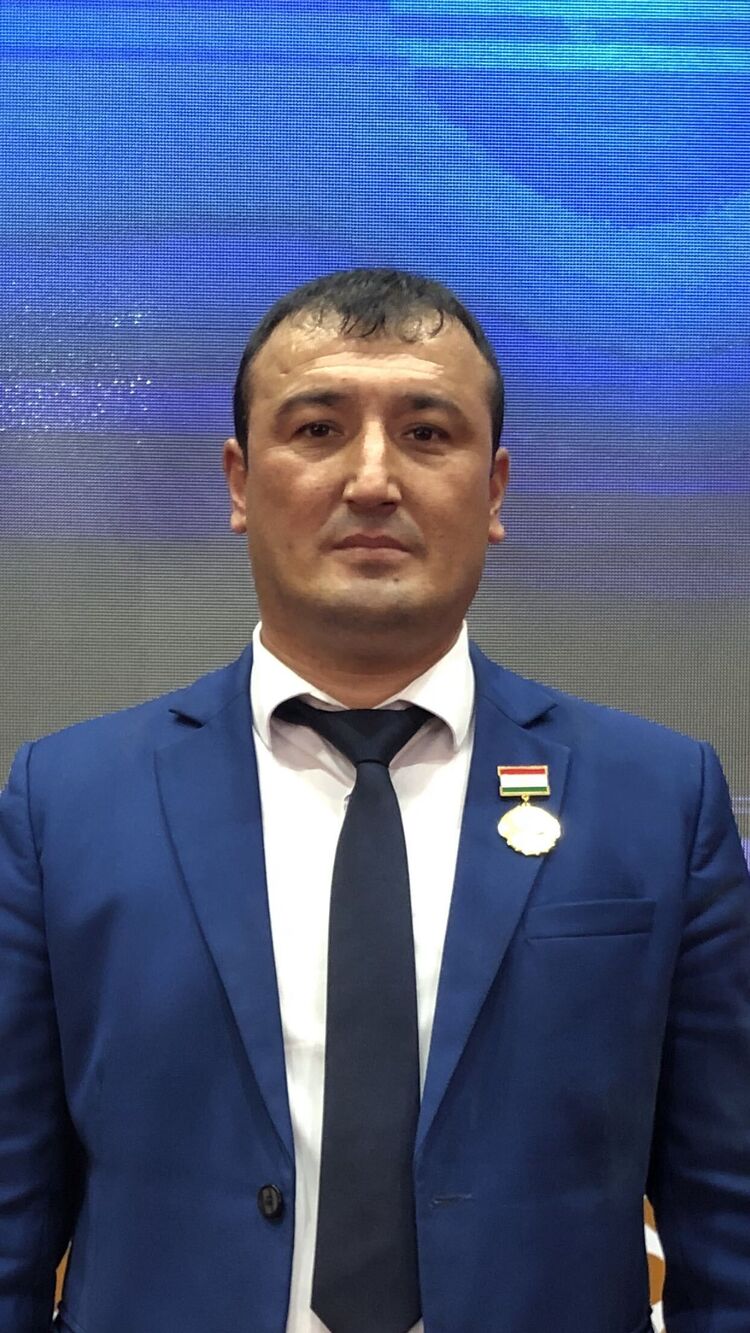  28152833  Azal, 43 ,    