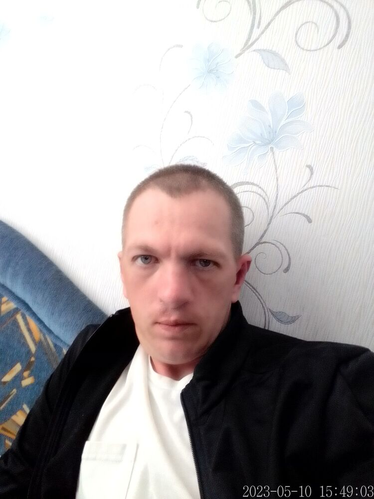  34417773  Aleksandr, 35 ,    