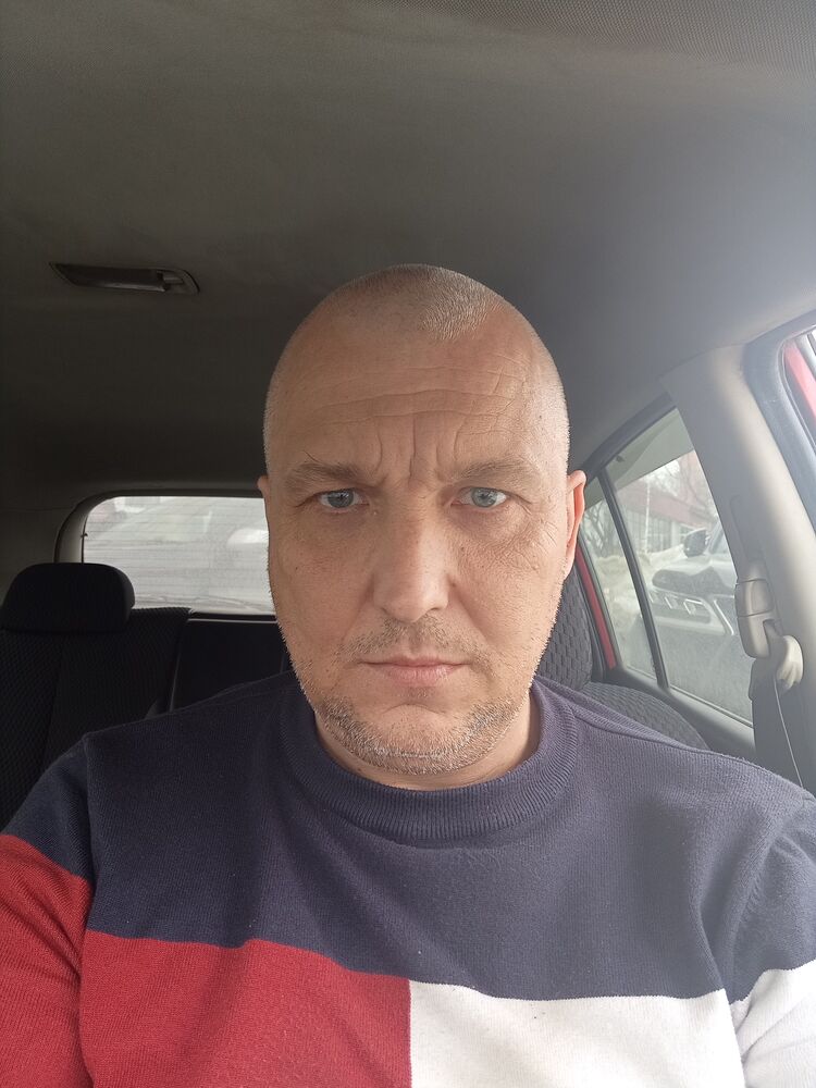  50783363  Roman, 44 ,    -