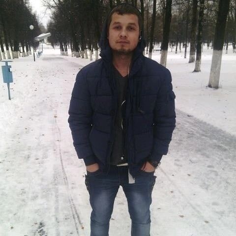  52701663  Anatoly, 25 ,    