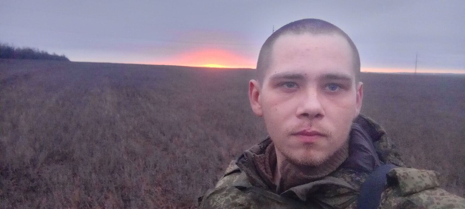  41327373  , 25 ,    