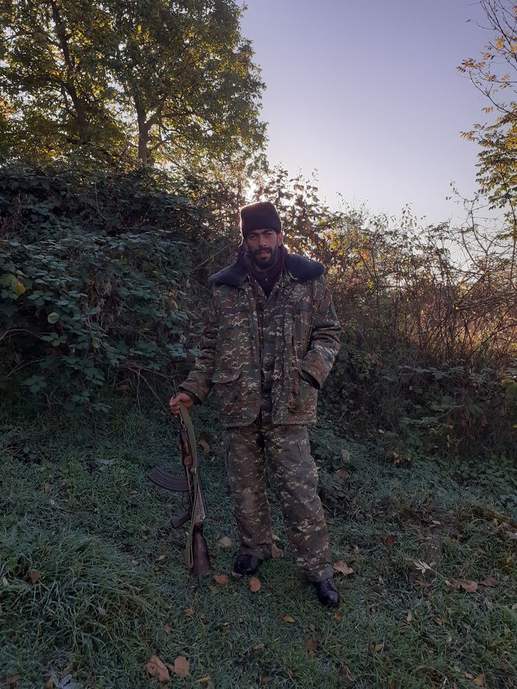  ,   Artak, 34 ,   ,   