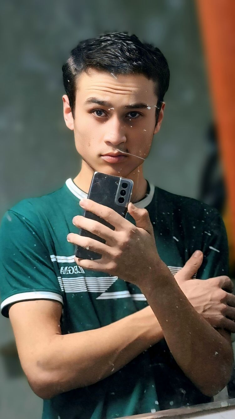  50627683  Ibrohim, 21 ,    