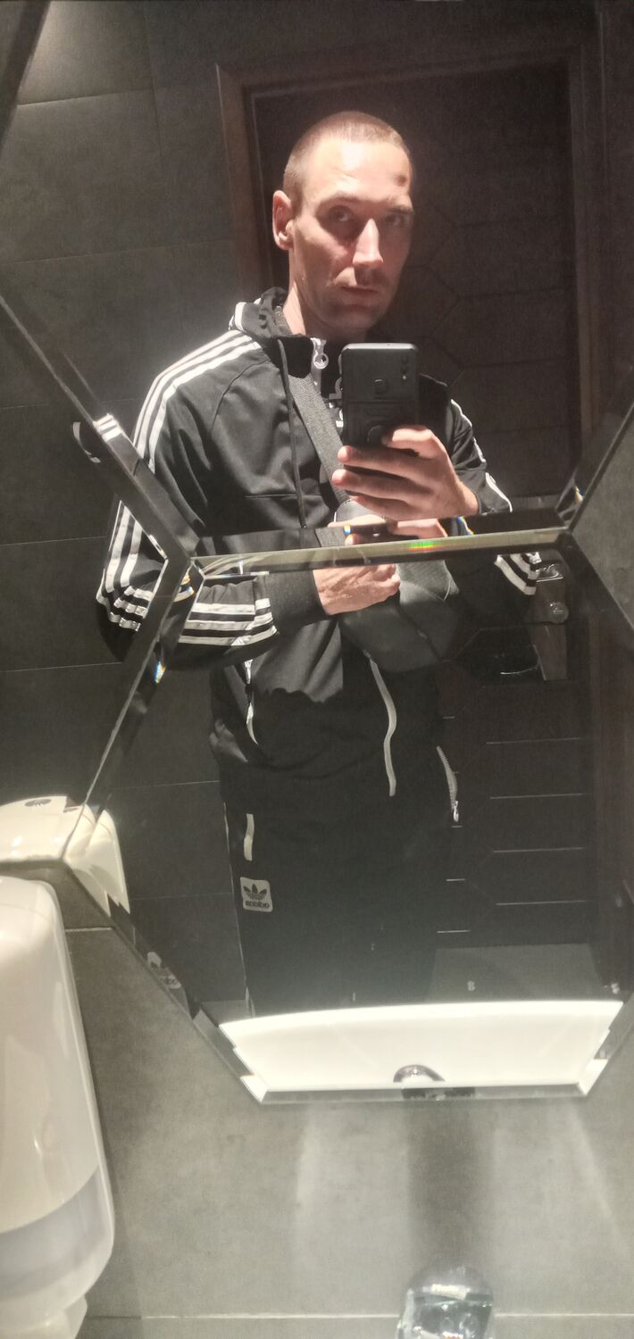  45418343  , 32 ,    