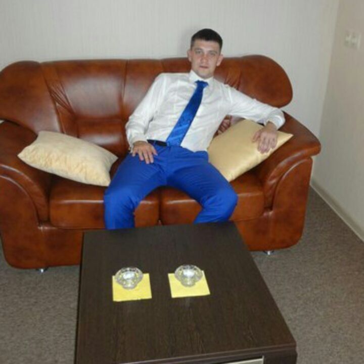  9087833  , 35 ,    