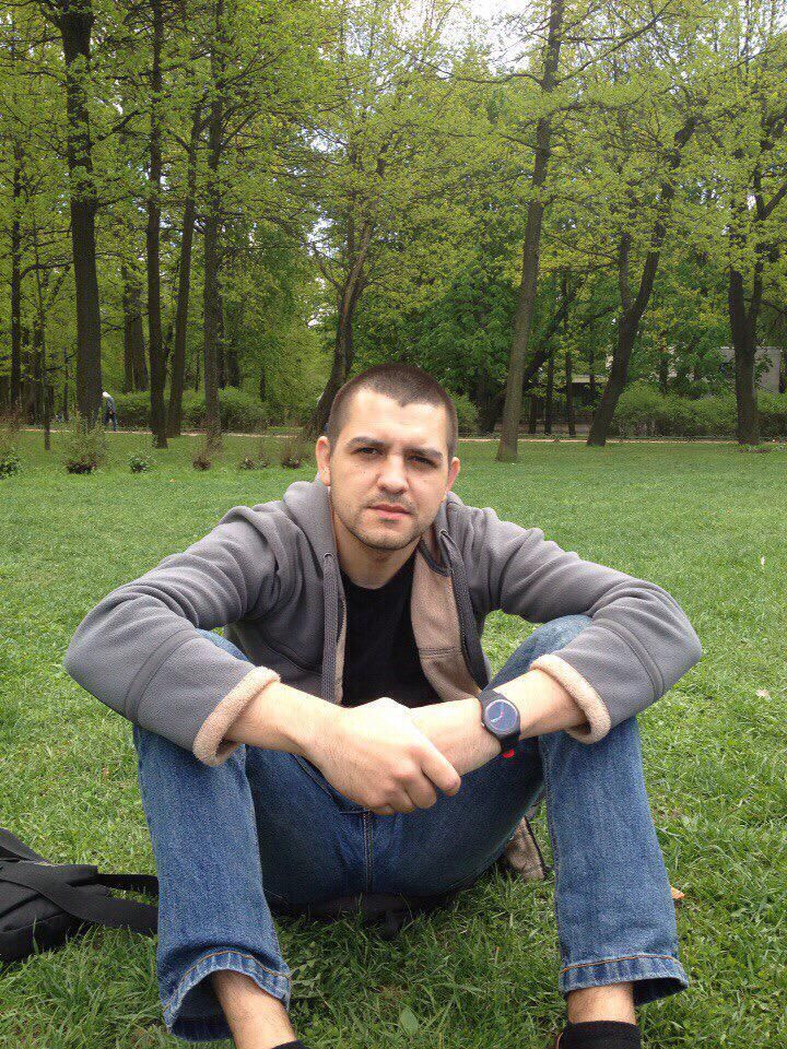  31759333  Navi, 38 ,    