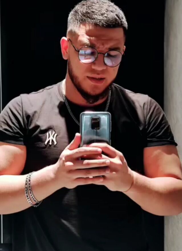  53520663  Dava, 26 ,    