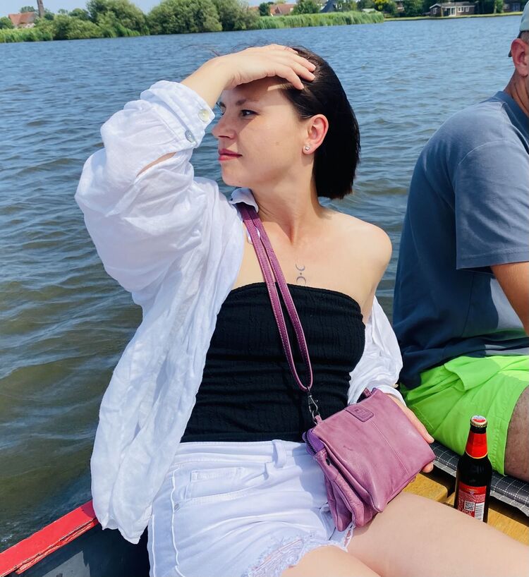  Warszawa,   Natallia, 43 ,   ,   , c 
