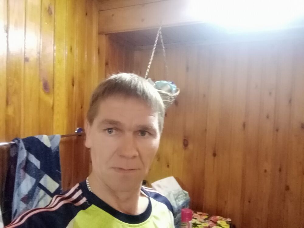  21537633  , 51 ,    