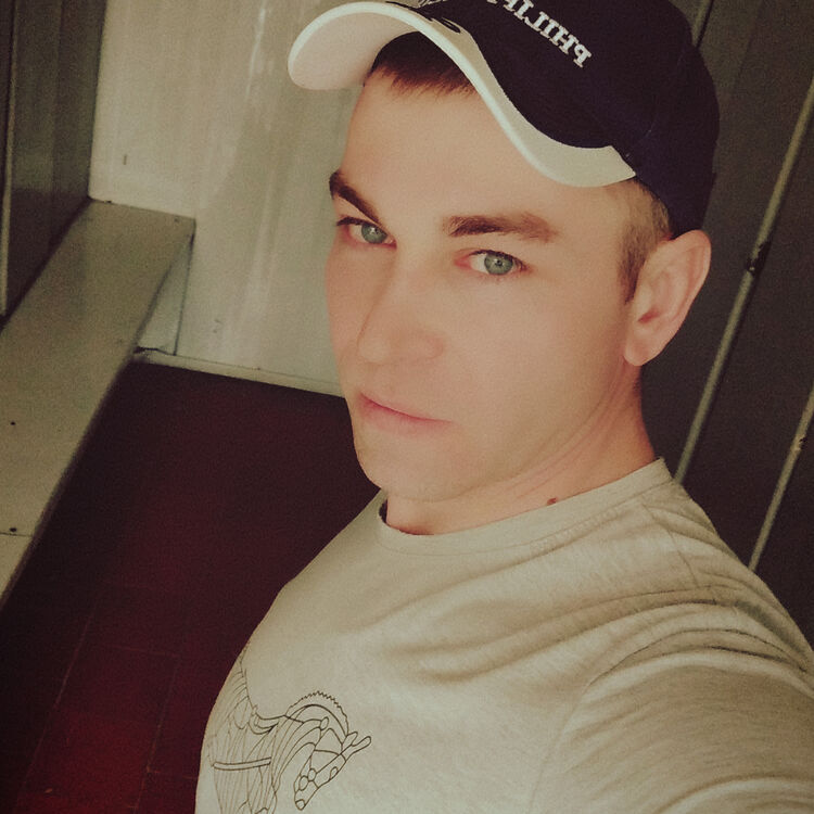 ���� 42403683 ������� E������, 37 ���, ���� ���������� � �������