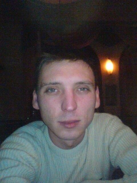  12409393  Ҹ, 37 ,     