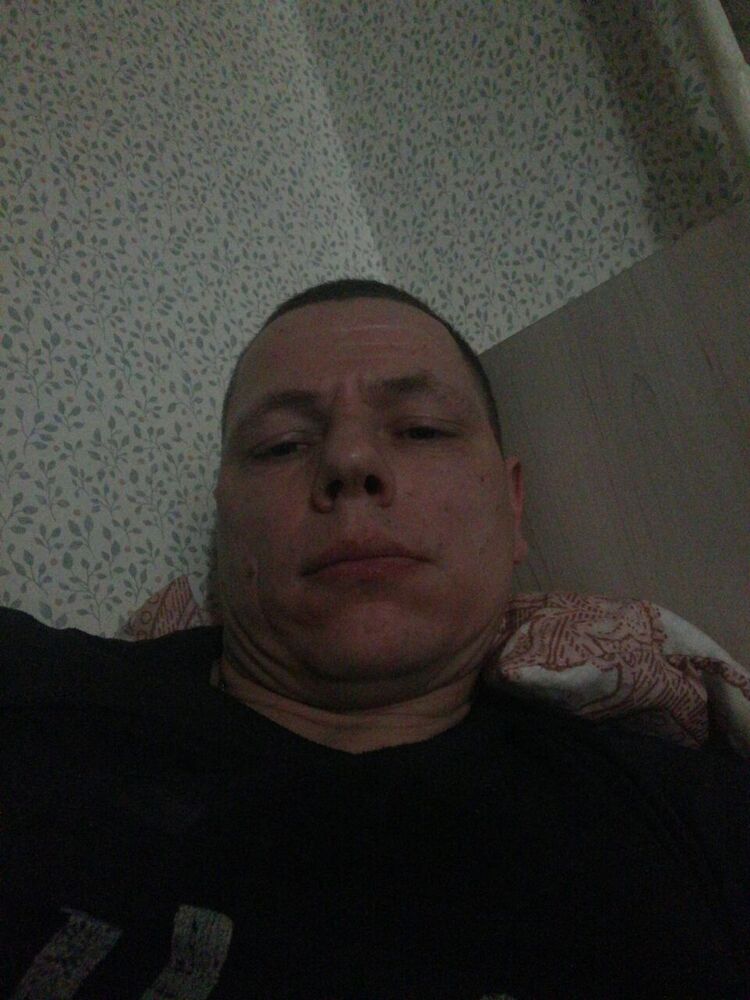  49738343  , 40 ,    