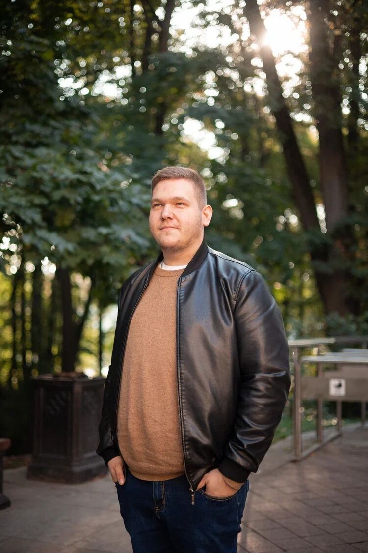  ,   Valdiss, 23 ,   ,   