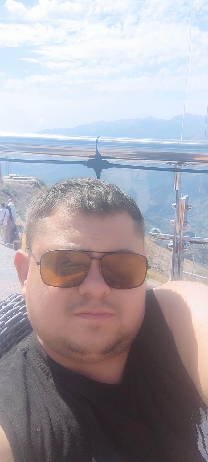  48903593  , 34 ,    