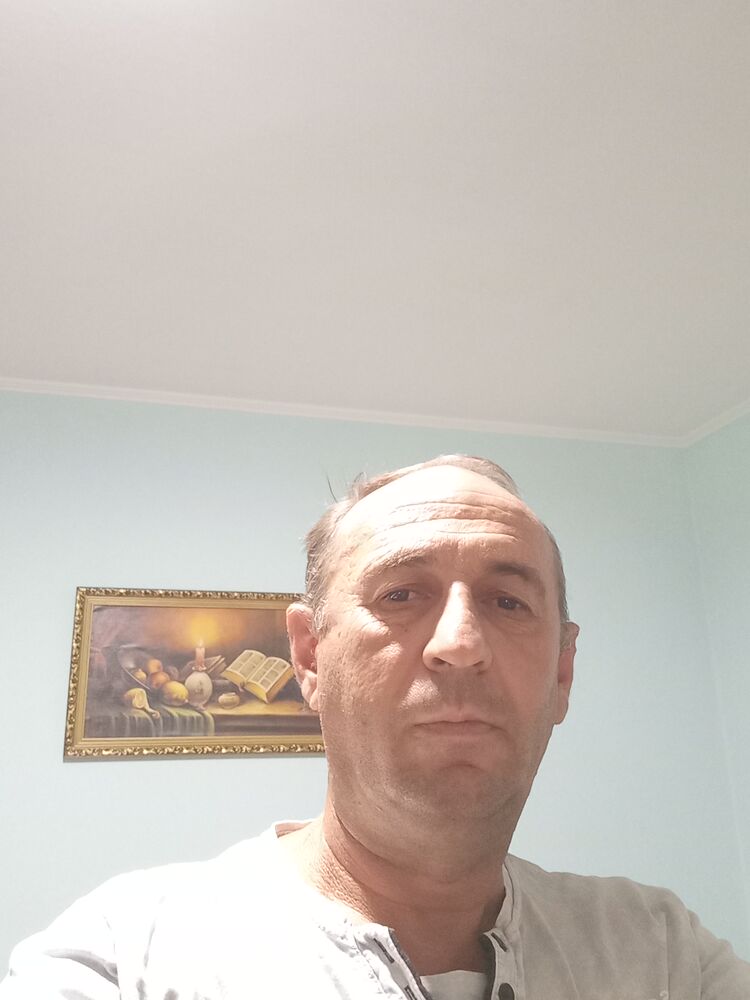  38423243  , 54 ,    