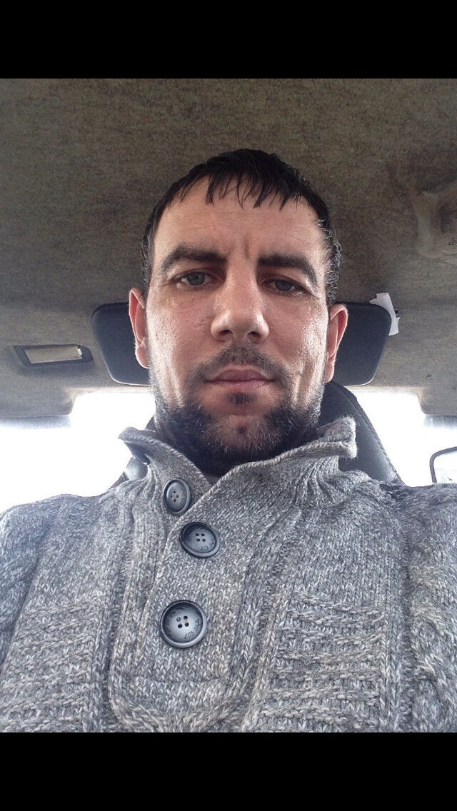  15441533  Sergei, 41 ,    