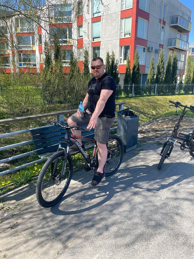  52812493  Dmitry, 49 ,    