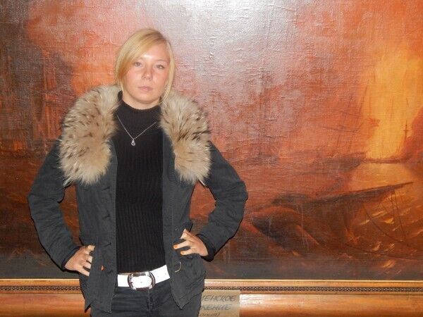  49129153  Sandra, 35 ,    