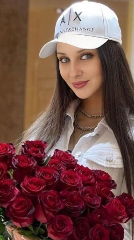 46853383  Dana, 35 ,    -
