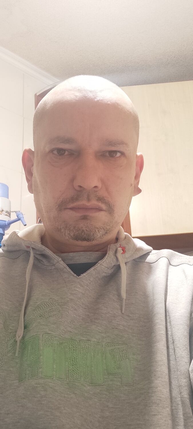  38458913  , 51 ,    