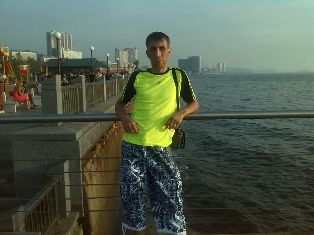  8355723  Vova, 45 ,    