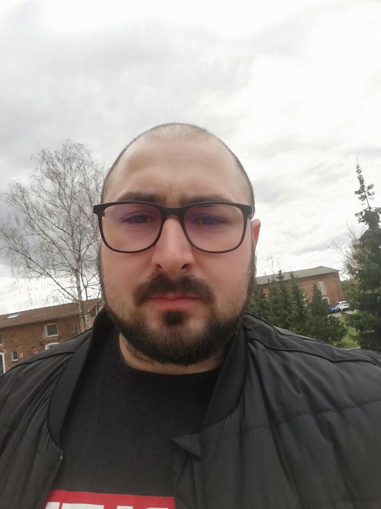  ,   Dmytro, 33 ,   , 