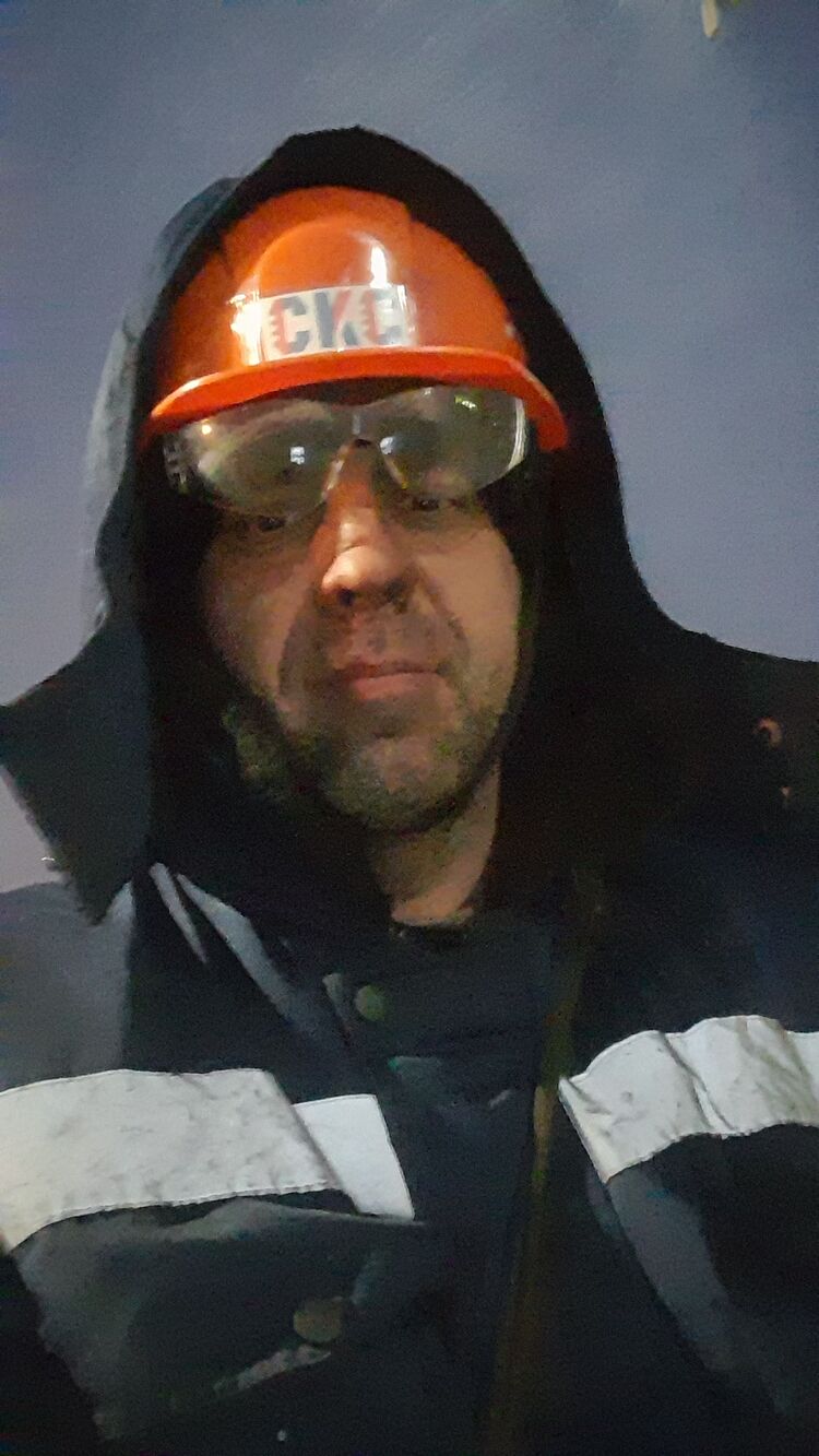  31944383  , 45 ,    