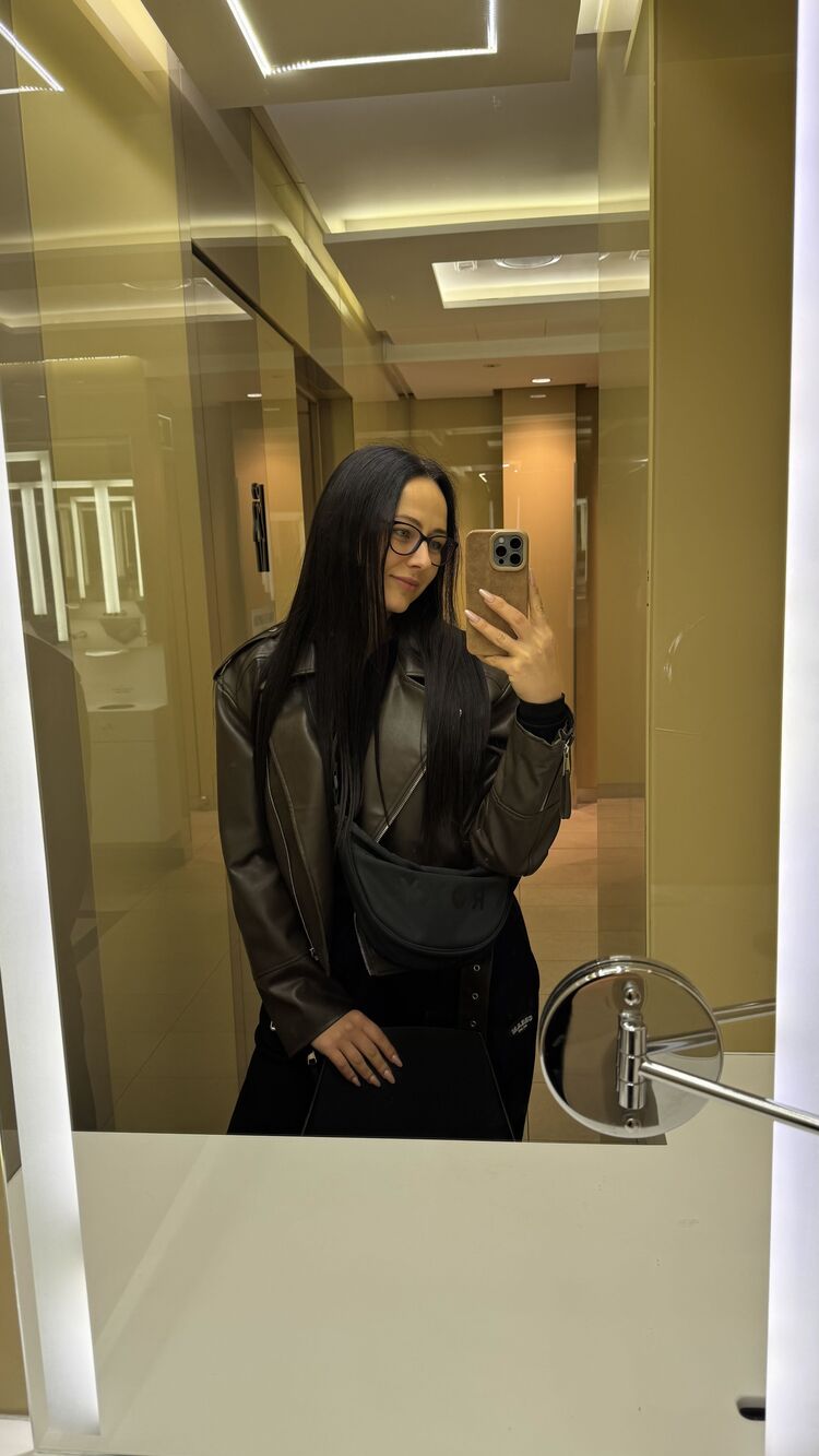  Warszawa,   Graz, 32 ,   ,   , 