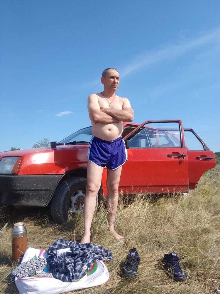  28539173  Sergey, 48 ,    