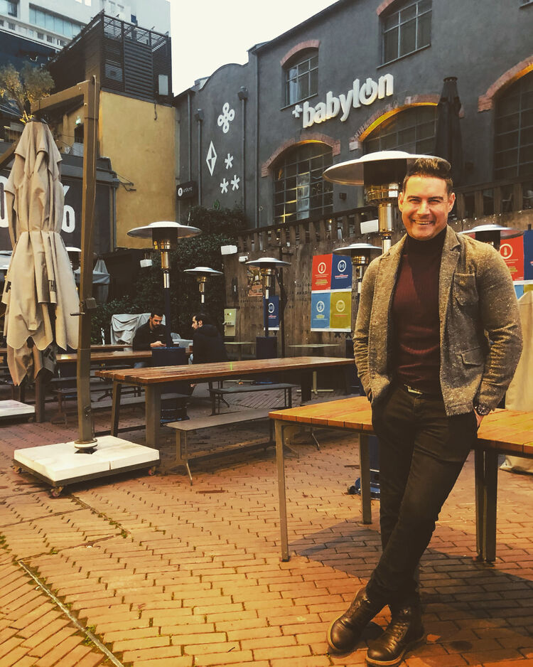  ,   Kayhan, 38 ,   ,   