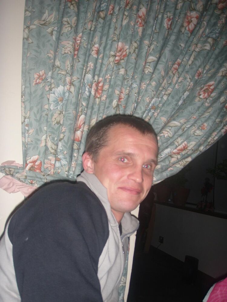  17508573  Vasilij, 47 ,    