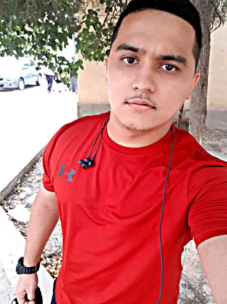  21063353  Ruslankhoja, 27 ,    