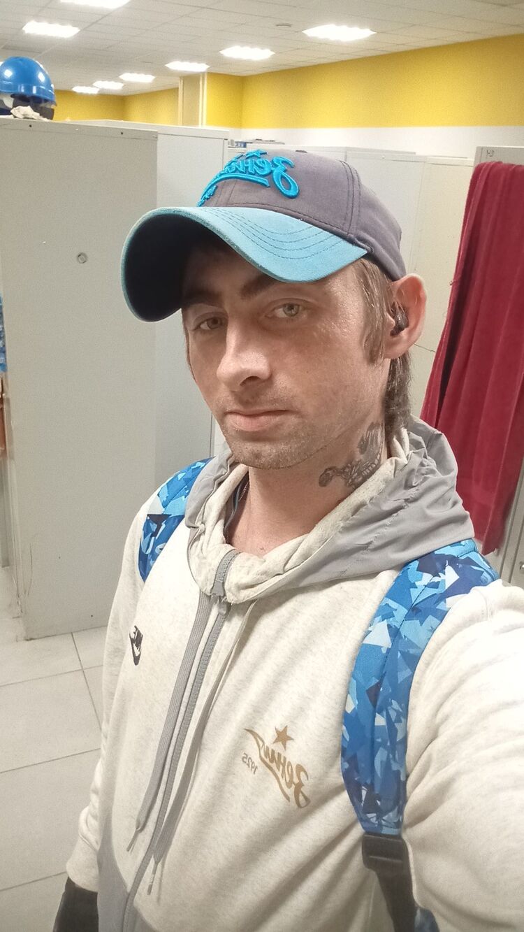  43247863  , 38 ,    -