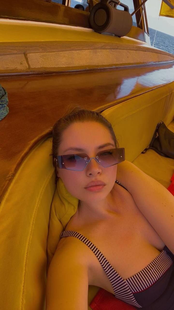  53530263  Chanterelle, 34 ,    