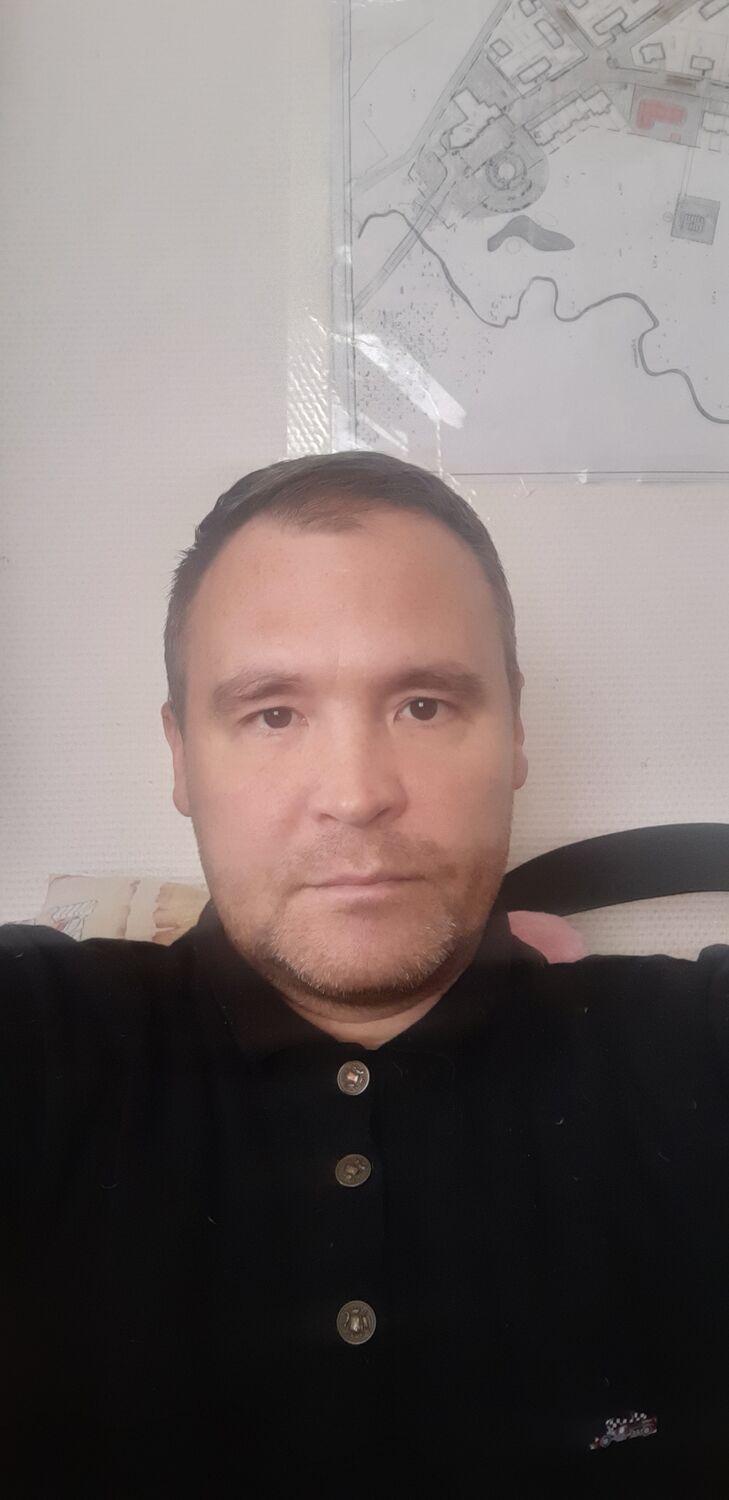  39456873  , 47 ,    