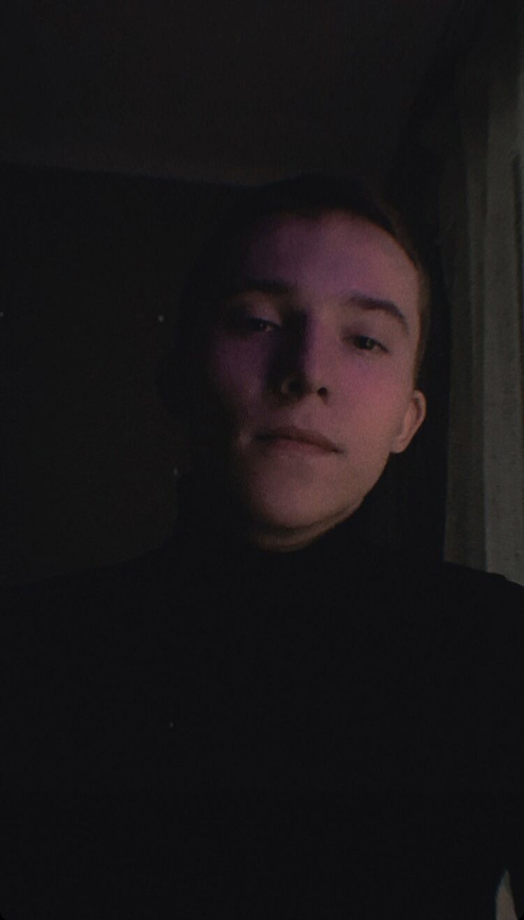  27421813  , 22 ,    -