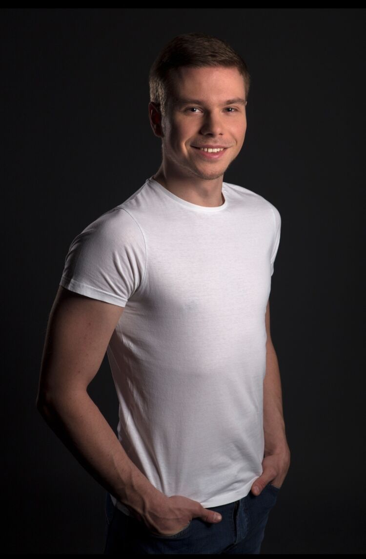  ,   Alex, 35 ,     , c 