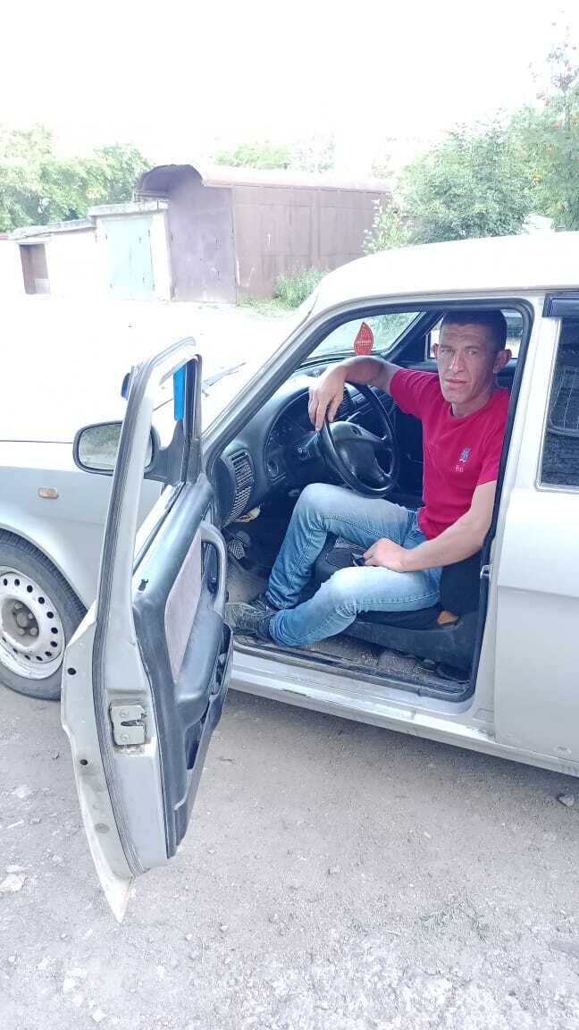  28297513  , 40 ,    