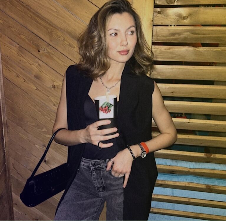 ���� 52472953 ������� ��������, 31 ���, ���� ���������� � ���� �����������