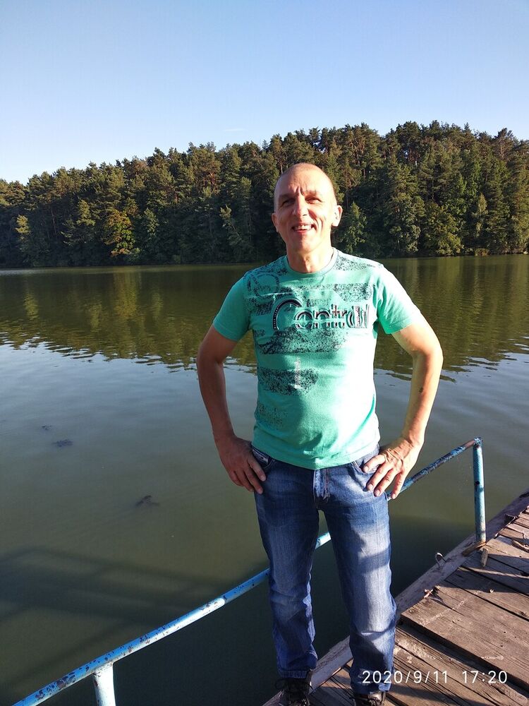  ,   Aleks, 44 ,   ,   