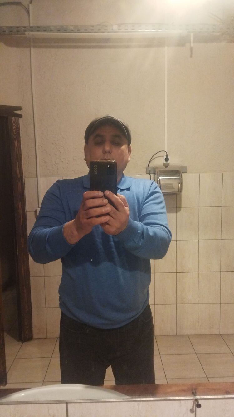  42851973  , 48 ,    