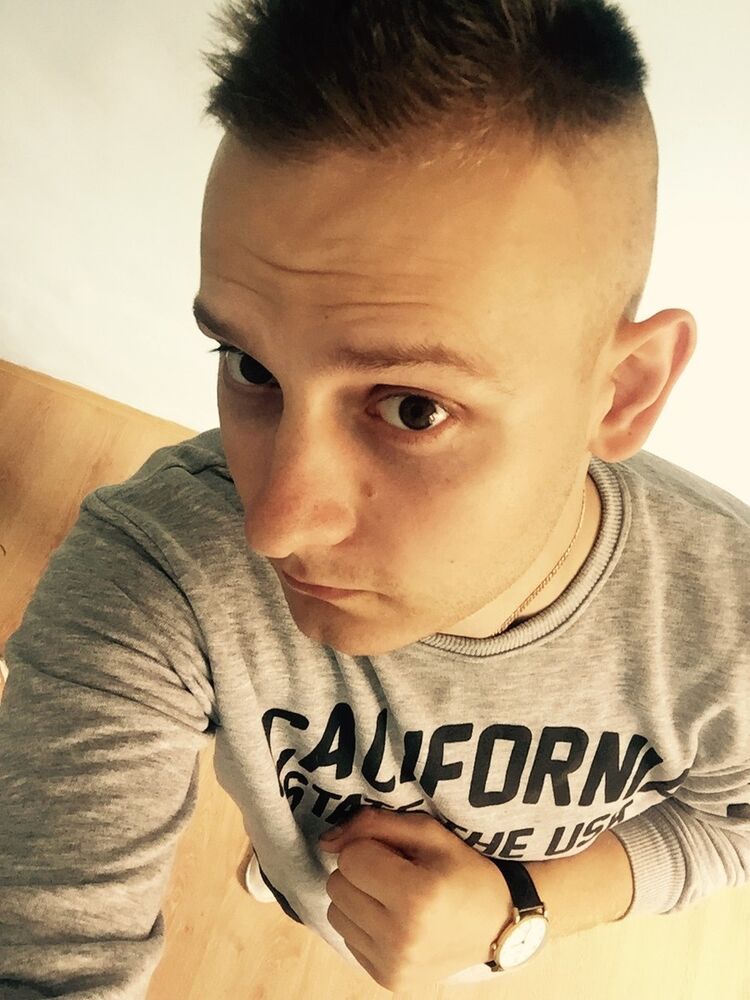  ,   Taras, 32 ,   ,   , c 