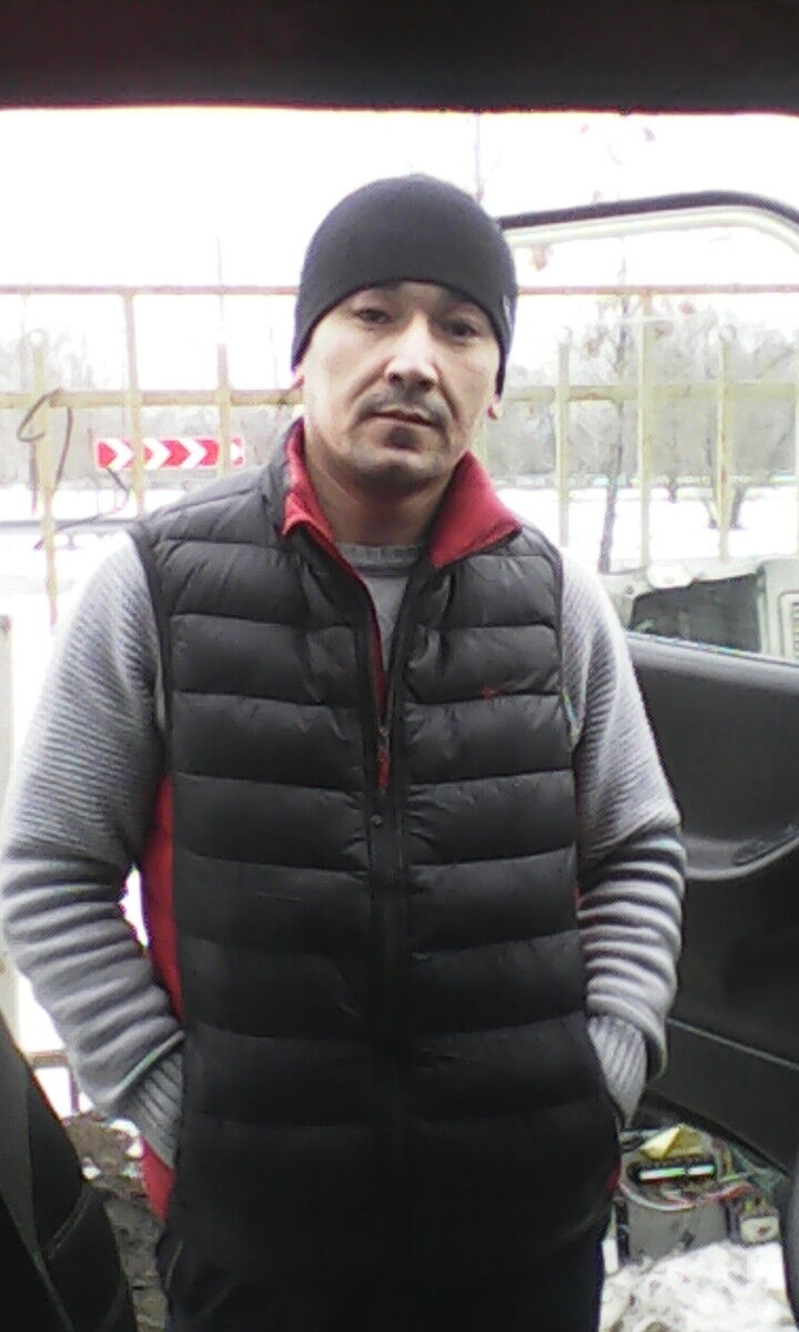  ,   Romin, 40 ,   