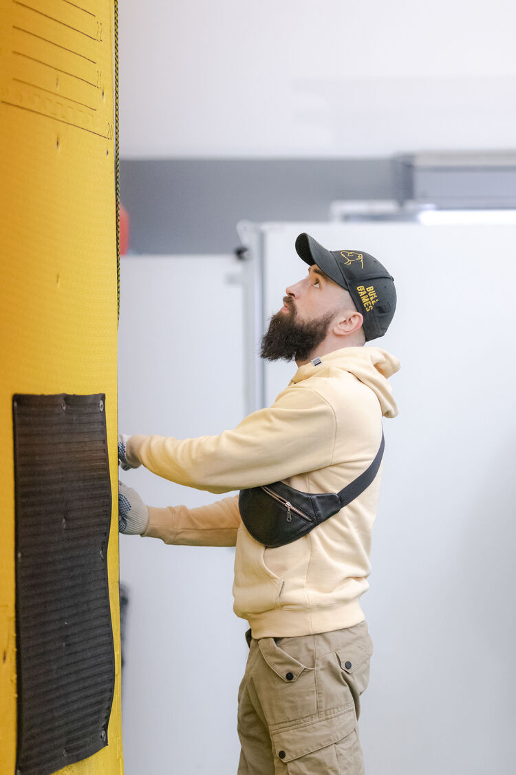  31460823  , 34 ,    -