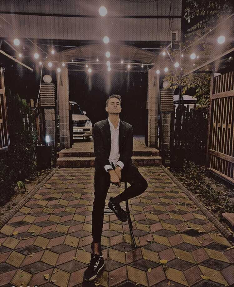  ,   , 24 ,   ,   