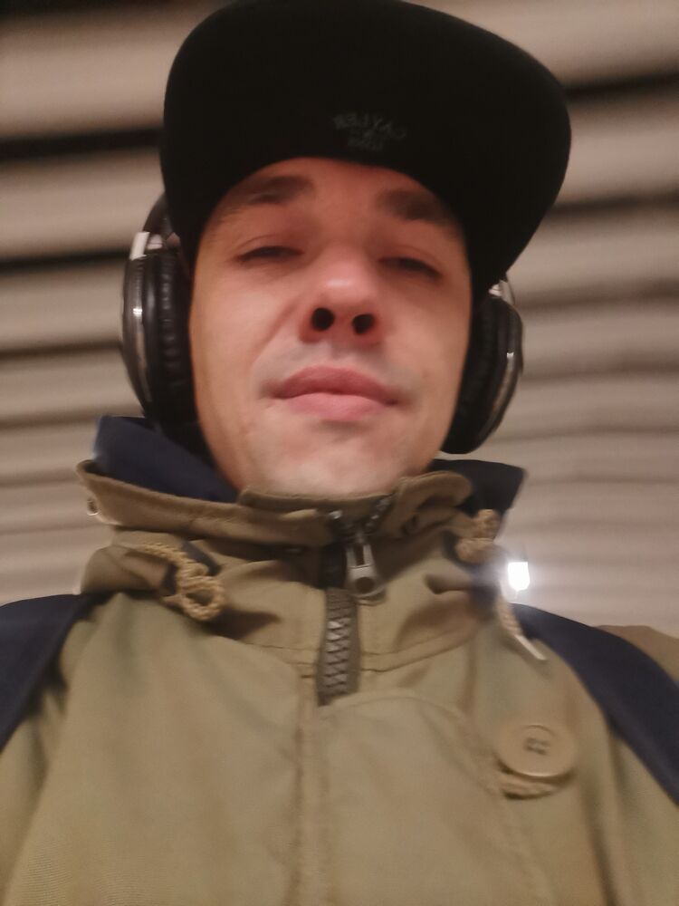  48284133  , 31 ,    