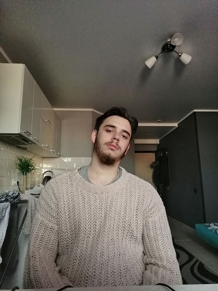  ,   Nikita, 21 ,   ,   , c , 