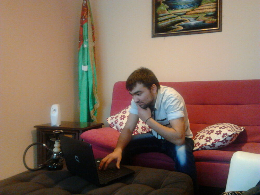  7275183  Alihan, 36 ,    