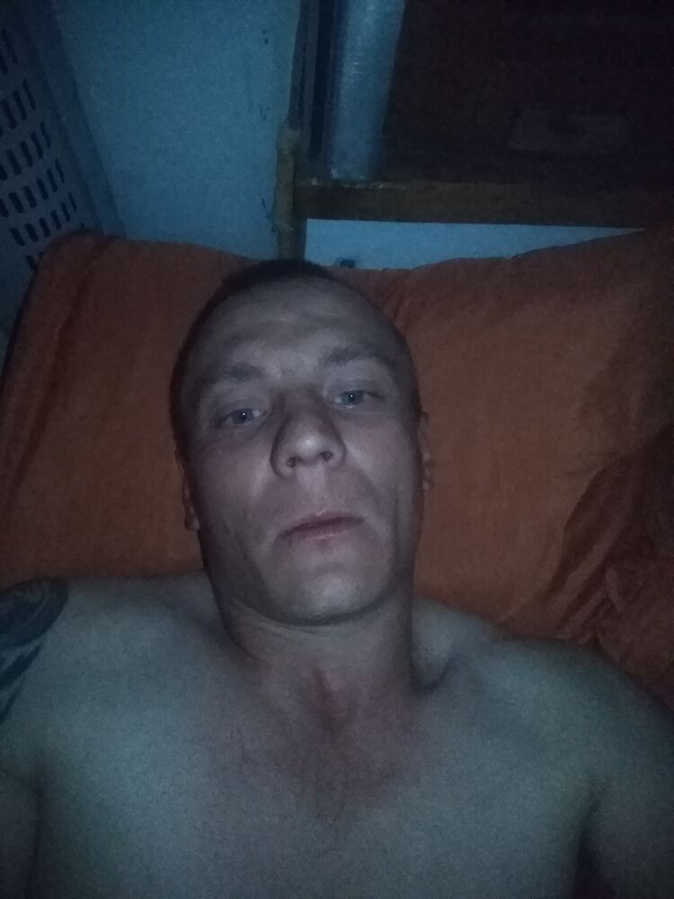 ���� 23033673 ������� ���, 37 ���, ���� ���������� � ������������