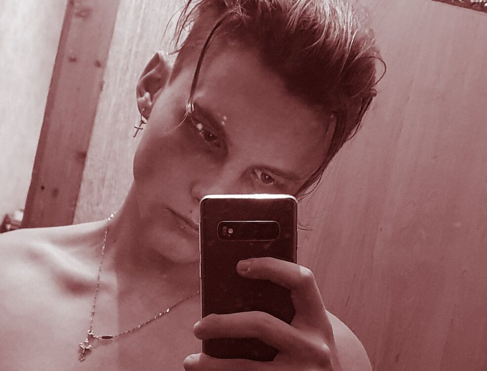  28217723  , 23 ,    
